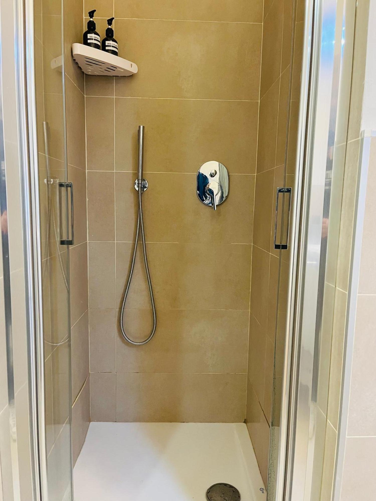 Mercalli 5 * Milán